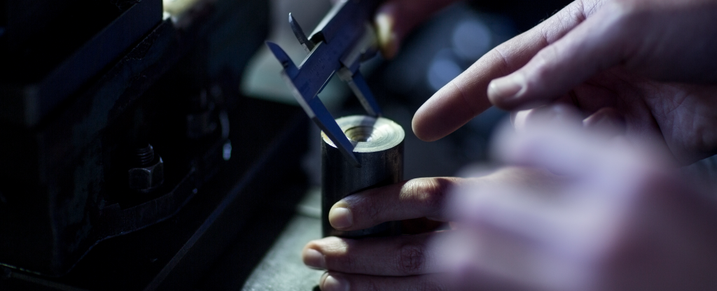 Progressive Dies Explained: How Draw Dies Work and Their Applications